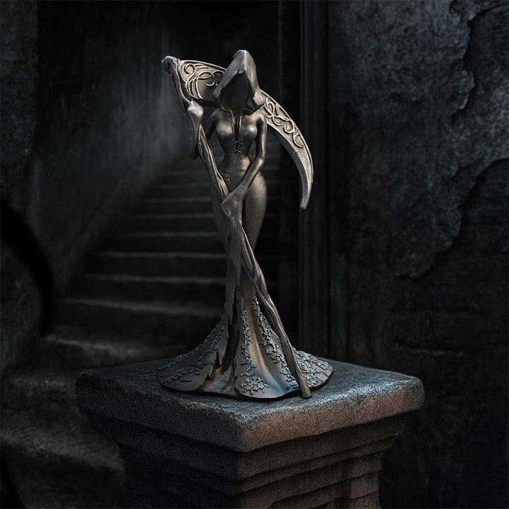 Femme Fatale - Reaper 20c
