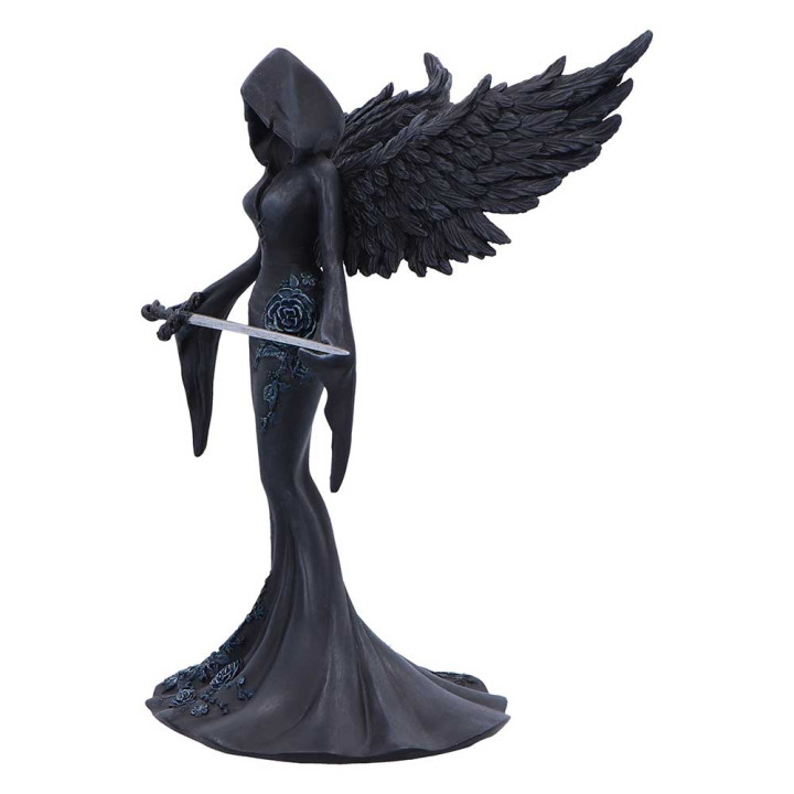 Femme Fatale - Warrior 20
