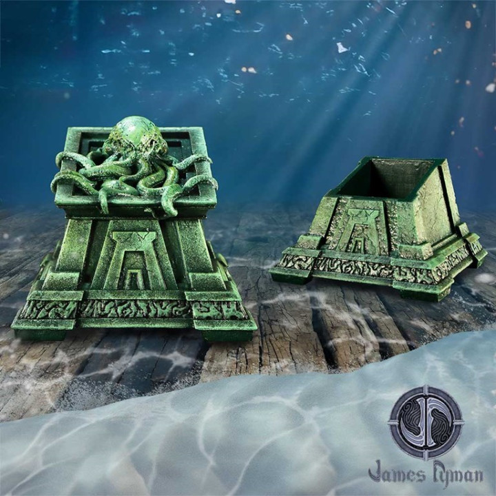 Crypt of Cthulhu Box (JR)