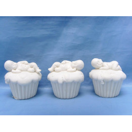 bébé sur gateaux 5*5 cms