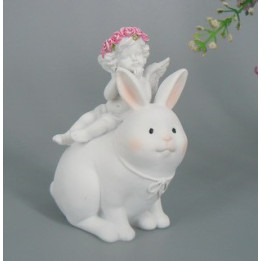 Sujet ange rose sur lapin