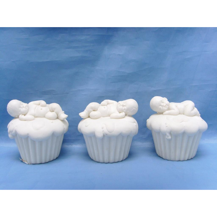 bébé sur gateaux 5*5 cms