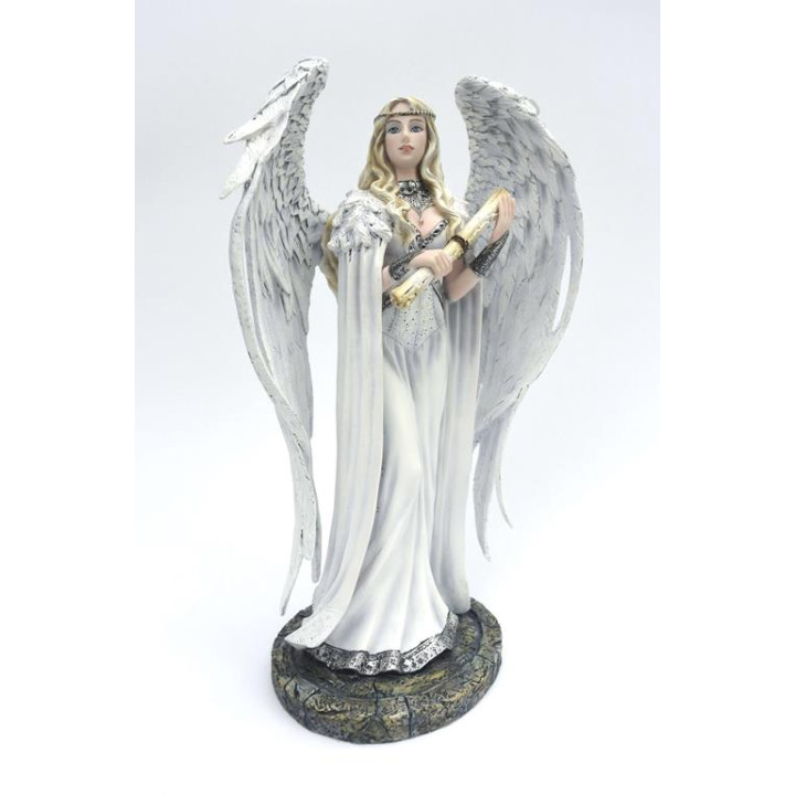Sujet ange avec longue ro