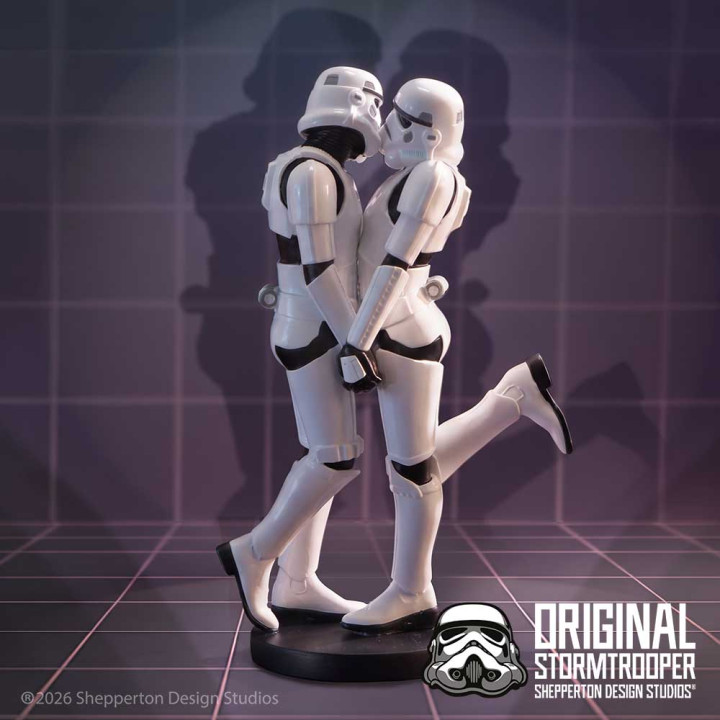 Stormtrooper First Kiss 1