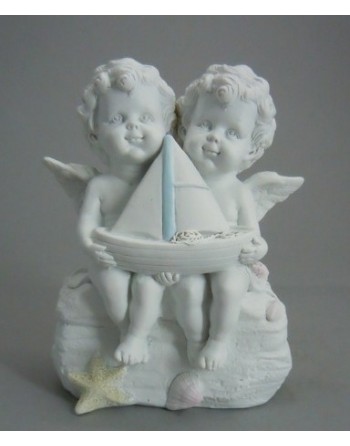 Dois Anjos Com Um Veleiro...