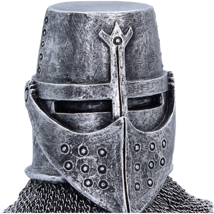 Helm of the Valiant