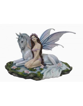 Fada Com Unicórnio...