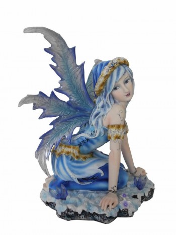 Fée bleu sur neige 21*23 cms