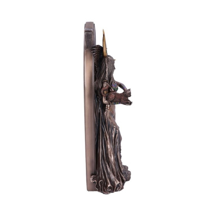 The Priestess by Ruth Tho