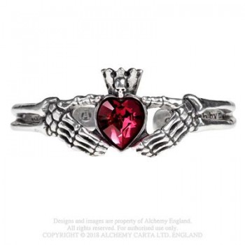 Claddagh By Night