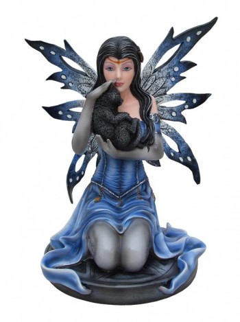 Fada com gato preto 23*26...