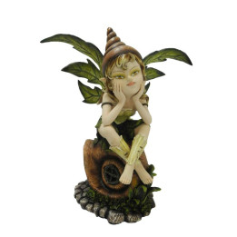 Fée pixie sur maison lumi