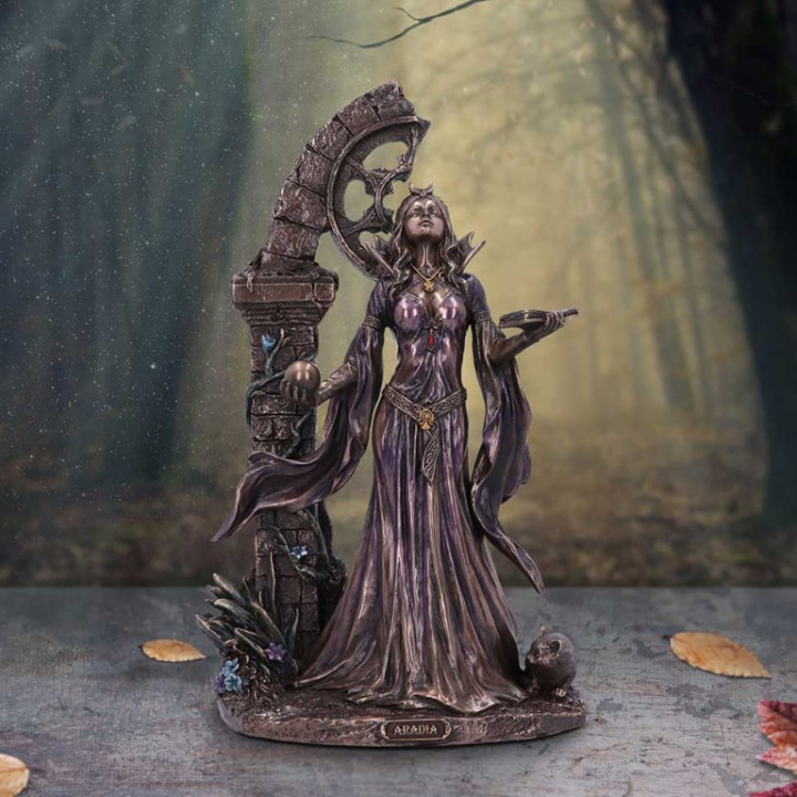 Aradia The Wiccan Queen o