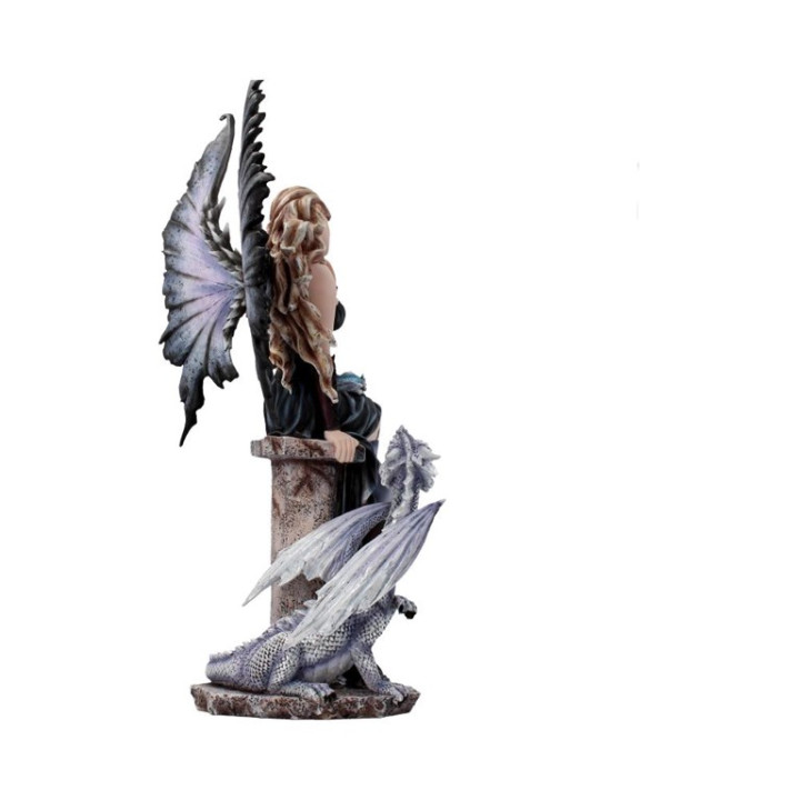Adriana 56.5cm