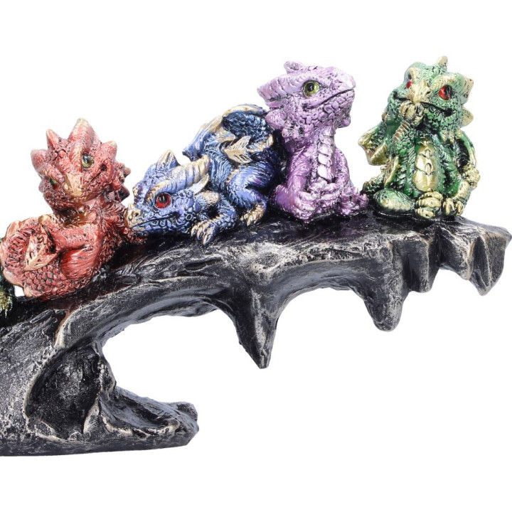 Hatchling Haven 30cm