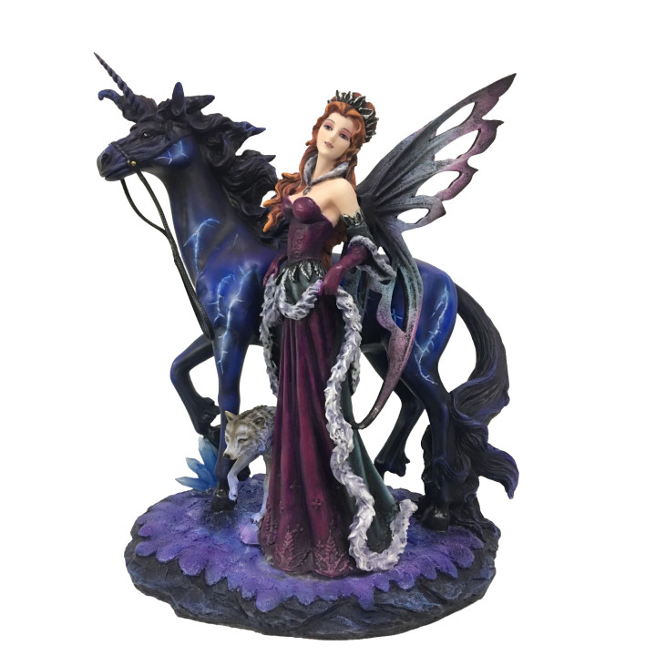 Sujet fée violette avec l