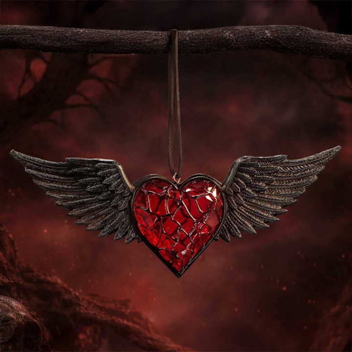 Black Winged Heart Hangin